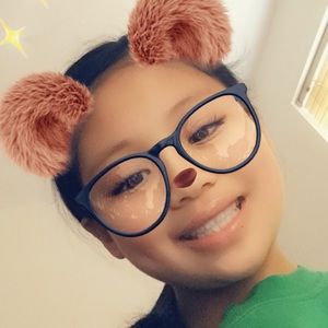 Meet your Posher, Sophia